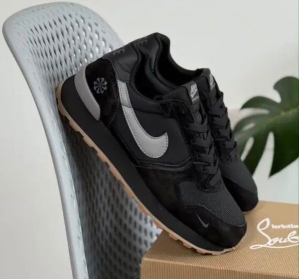 NIKE INTERNACIONAL