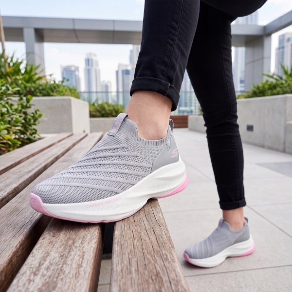 SKECHERS