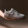 NIKE AIR FORCE