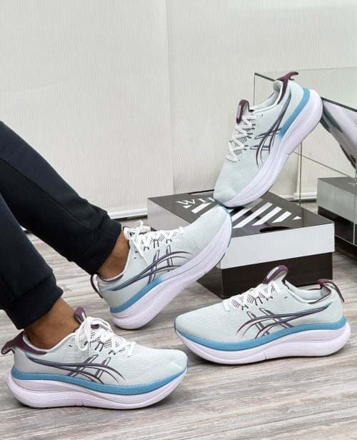 13eb9e71-0443-4028-b868-809a396adf18.jpg ASICS