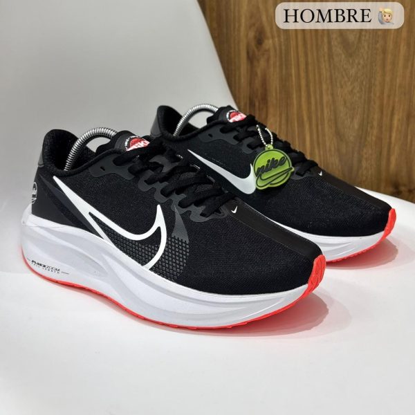 NIKE AIR ZOOM