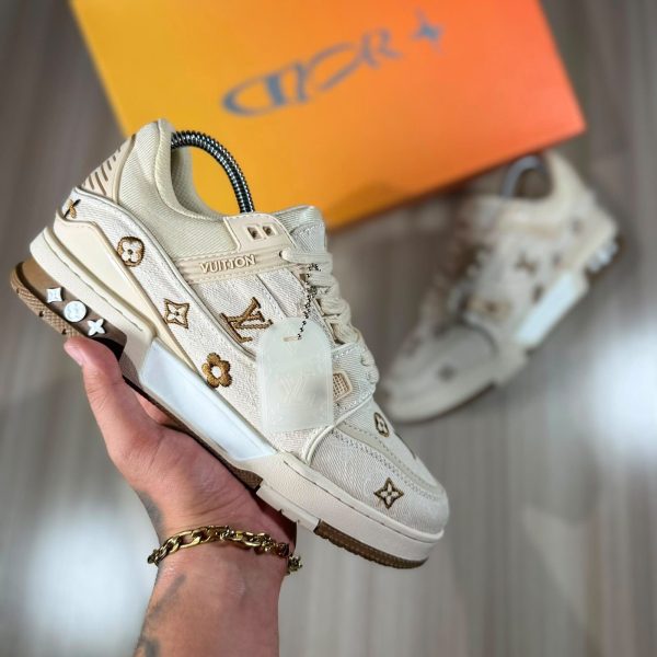 LV