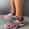 SAUCONY