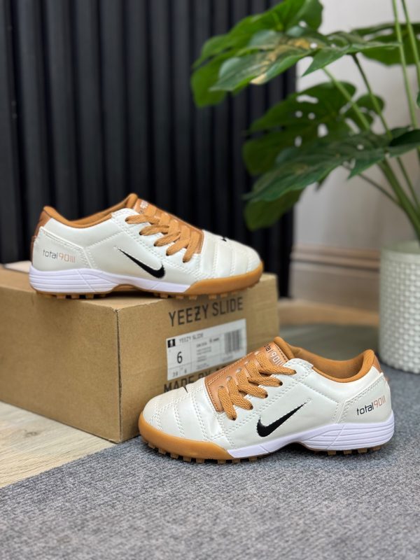 GUAYO NIKE TOTAL KIDS
