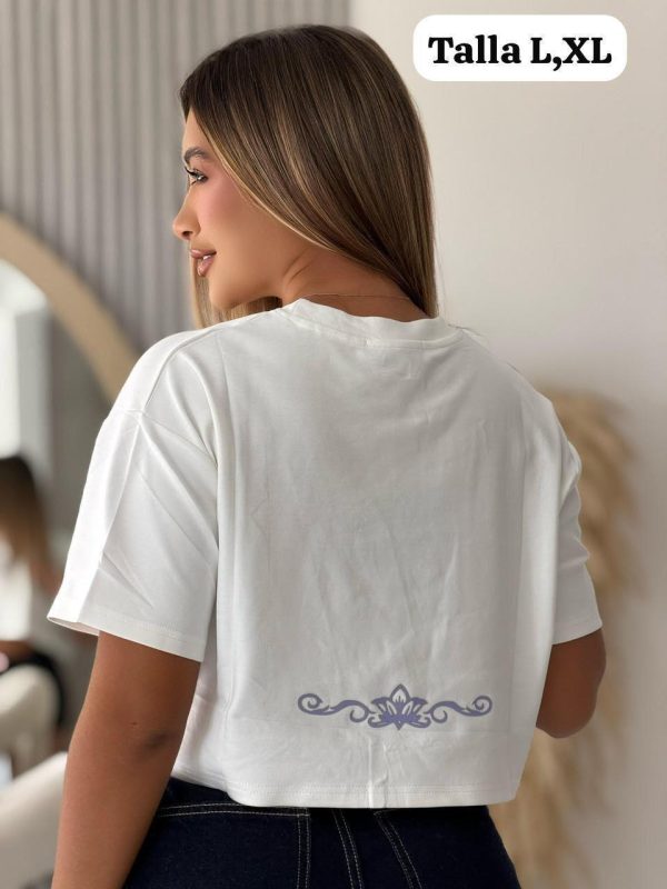 CAMISETA CORTA OVERSIZE