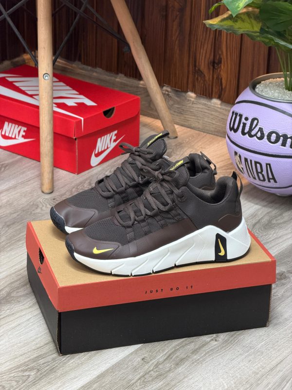 2c47a25f-931f-4b6b-a255-74fdf6e6b5cd.jpg NIKE METCON FREE