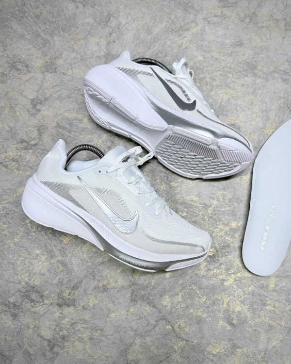 36b3f35b-3fa0-44f3-85da-7b832a0e1d33.jpg NIKE AIR ZOOM