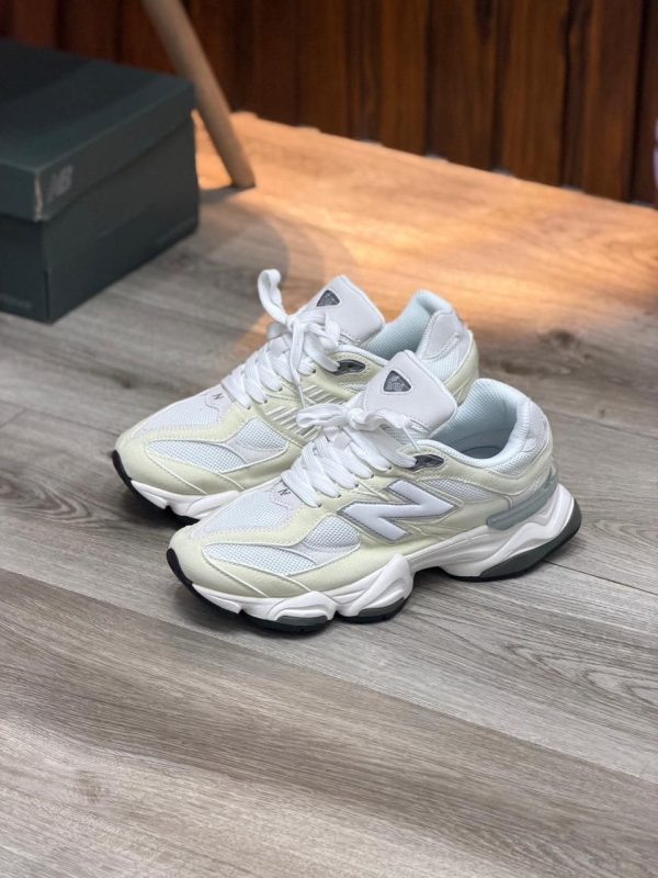 4cb5bd24-b704-4247-94ec-0e49a6b8a973.jpg NEW BALANCE