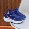 NIKE ZOOM
