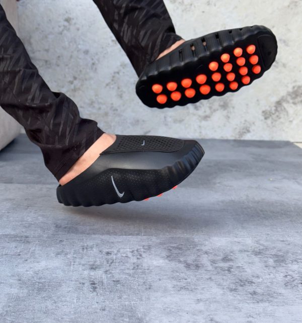 NIKE MIND