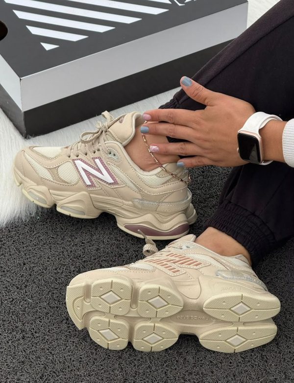 78bf95bf-365e-4e2f-9e9a-9e65b9b6bdad.jpg NEW BALANCE