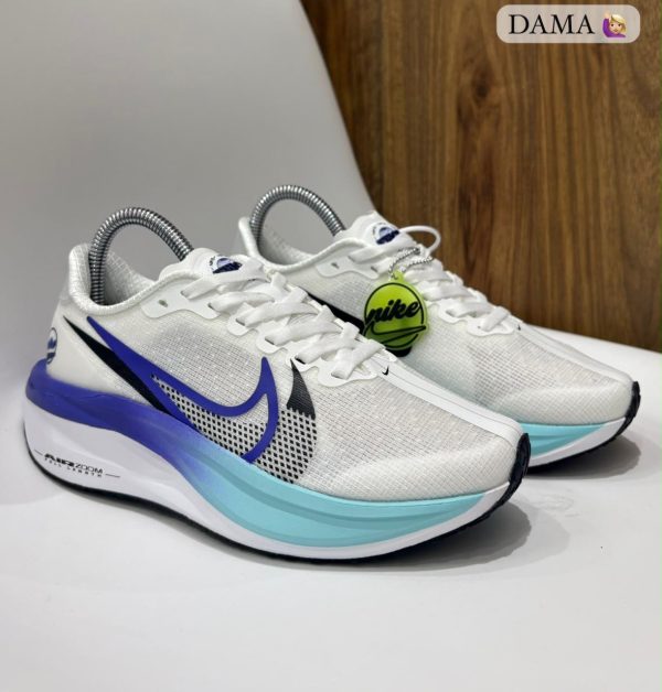 NIKE AIR ZOOM