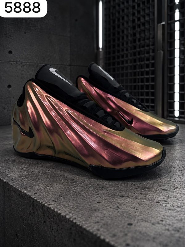 NIKE GT FUTURE