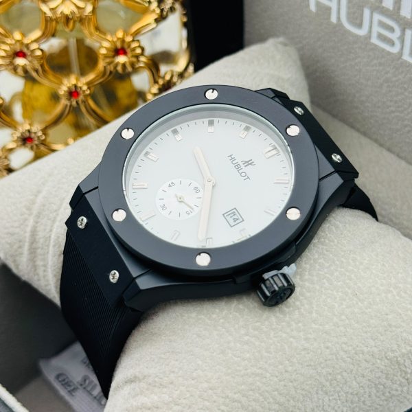 HUBLOT HORA ANÁLOGA