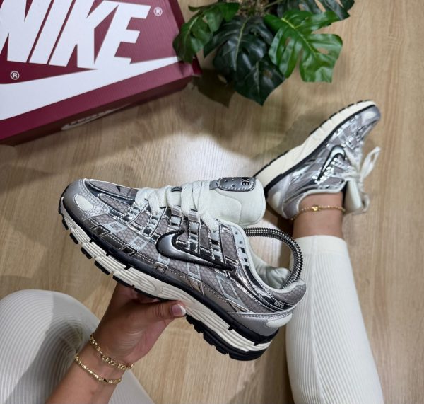 NIKE P-6000