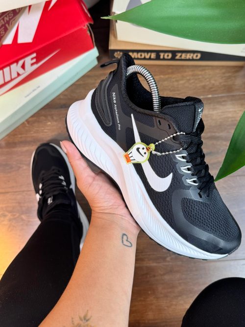NIKE ALPHA