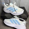 ADIDAS NOVA
