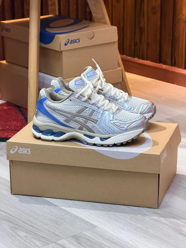 ASICS GEL KAYANO
