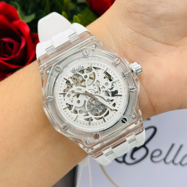 dbcbd353-d75f-45be-a7ef-5a733f54f418.jpg BELLA DEPORTIVO