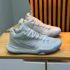 NIKE KYRIE IRVING
