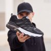 SKECHERS GOOD YEAR