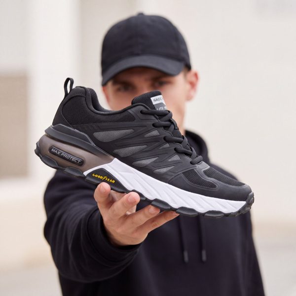 SKECHERS GOOD YEAR