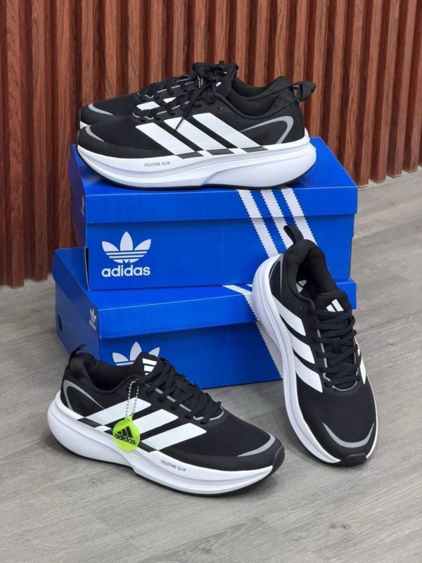 e2963cc8-396c-4484-bbb6-7bbee0b716d4.jpg ADIDAS SUPERNOVA GLIDE