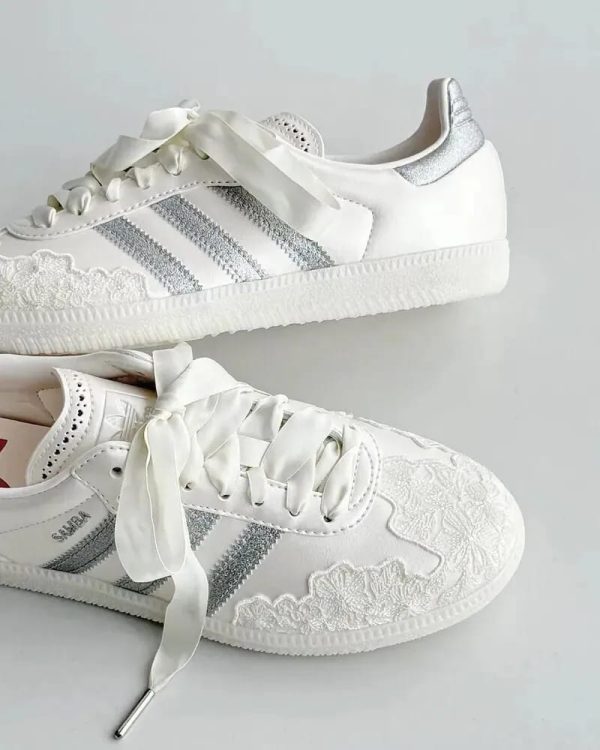 ADIDAS SAMBA