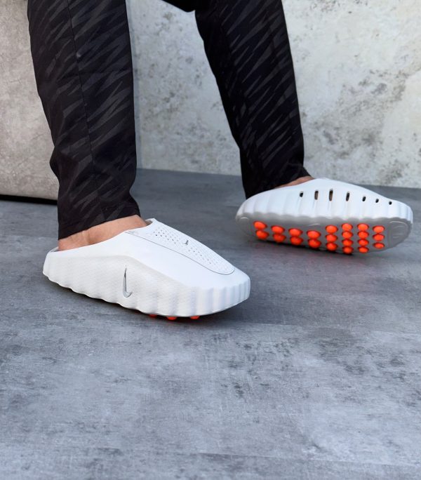 NIKE MIND
