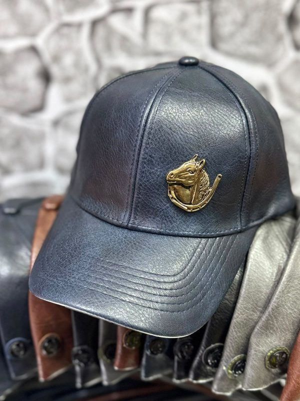 GORRA EN CUERINA