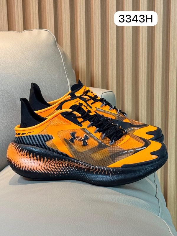 UNDER ARMOUR HORV