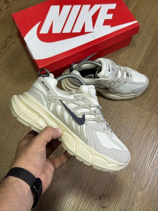 NIKE SKATE