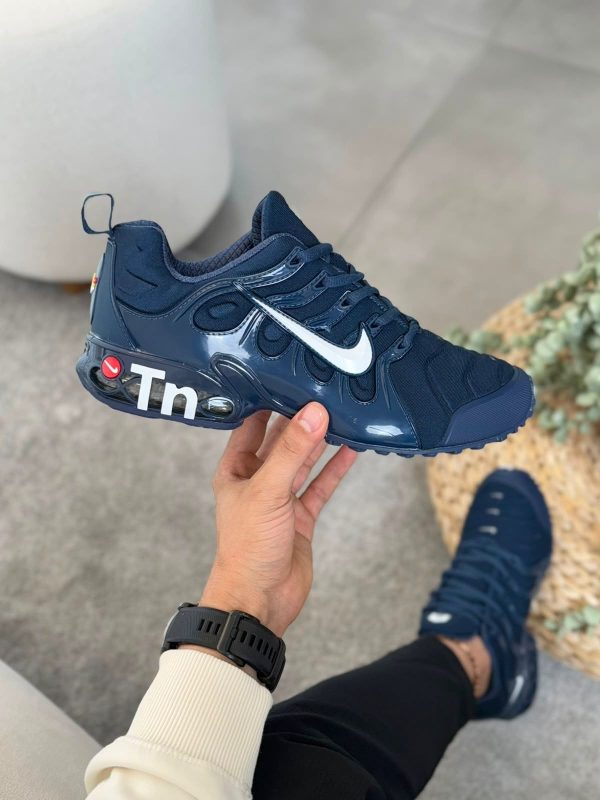 NIKE TN II