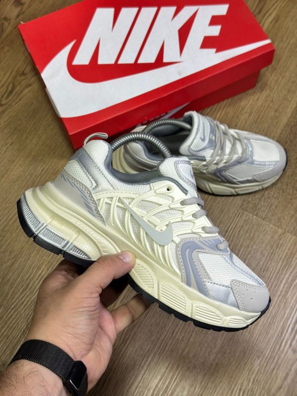 NIKE SKATE