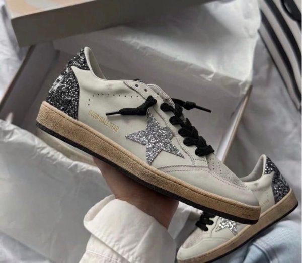 3a8ca7b9-8c19-4e2e-9332-7430a8b98f6f.jpg GOLDEN GOOSE