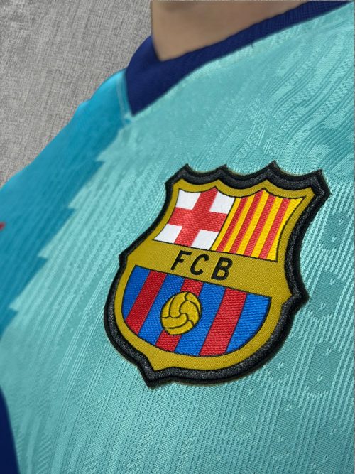 3d95be7d-ed9f-490d-a03d-f45d86060374.jpg CAMISETA BARCELONA VISITANTE