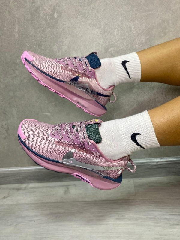 N1k3 ZOOM PEGASUS