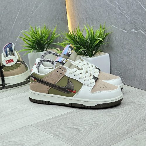 N1k3 SB DUNK LOW