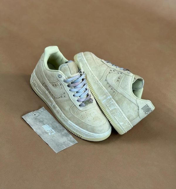 N1k3 FOR ONE