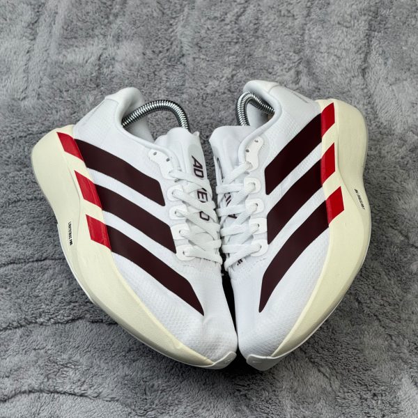 ADIZERO SL