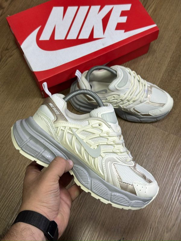 NIKE SKATE