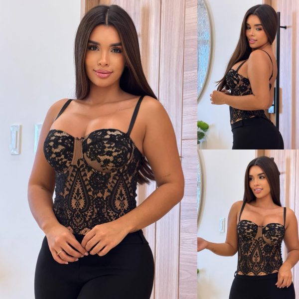 CROP TOP DE ENCAJE DAMA