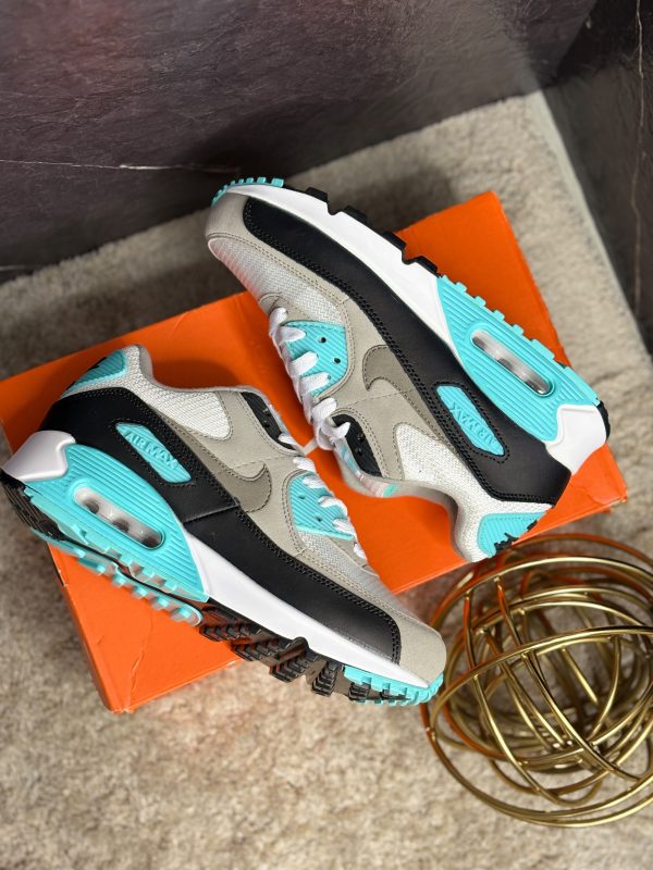 AIR MAX