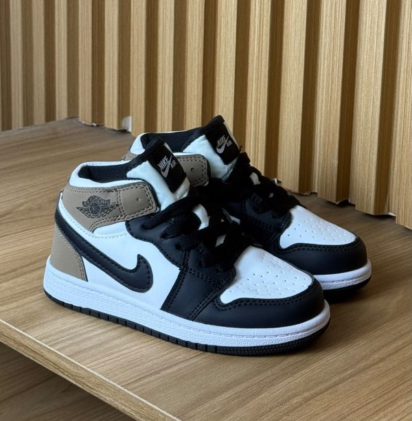 Jrdn RETRO