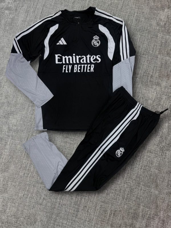 d720ff41-e7d2-4038-a7b4-8f83ef356f0b.jpg CONJUNTO SUDADERA SACO